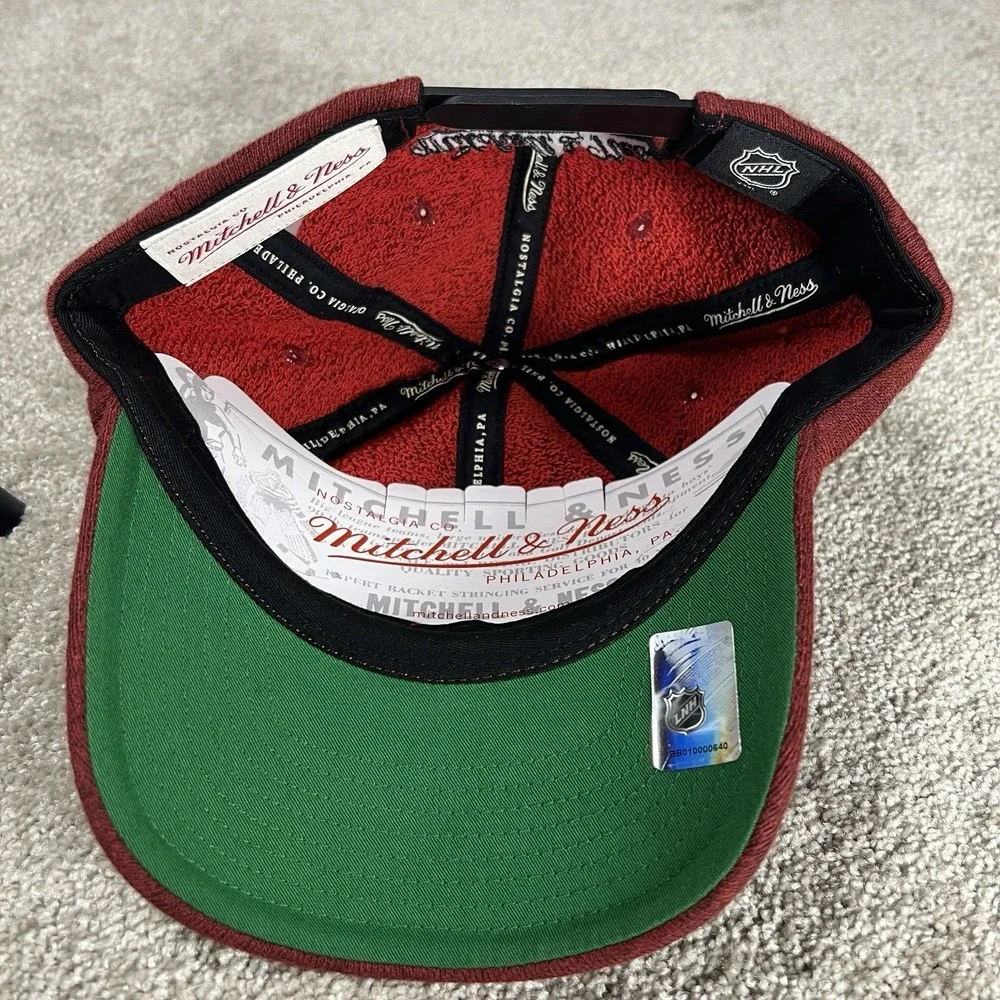 Mitchell & Ness Chicago Blackhawks NHL Snapback Hat Maroon Wool Blend Adjustable